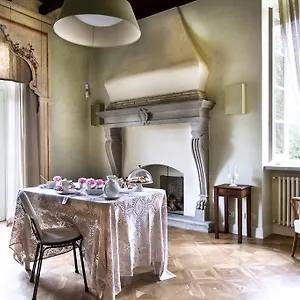 Dimora Delle Donnole Alta 3*, Bergamo Italia